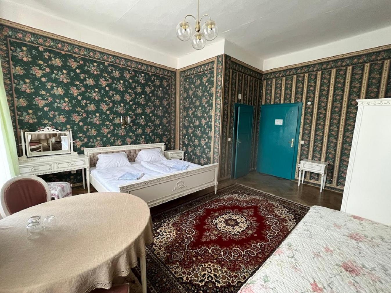 Pension Zamek Rudník Buitenkant foto