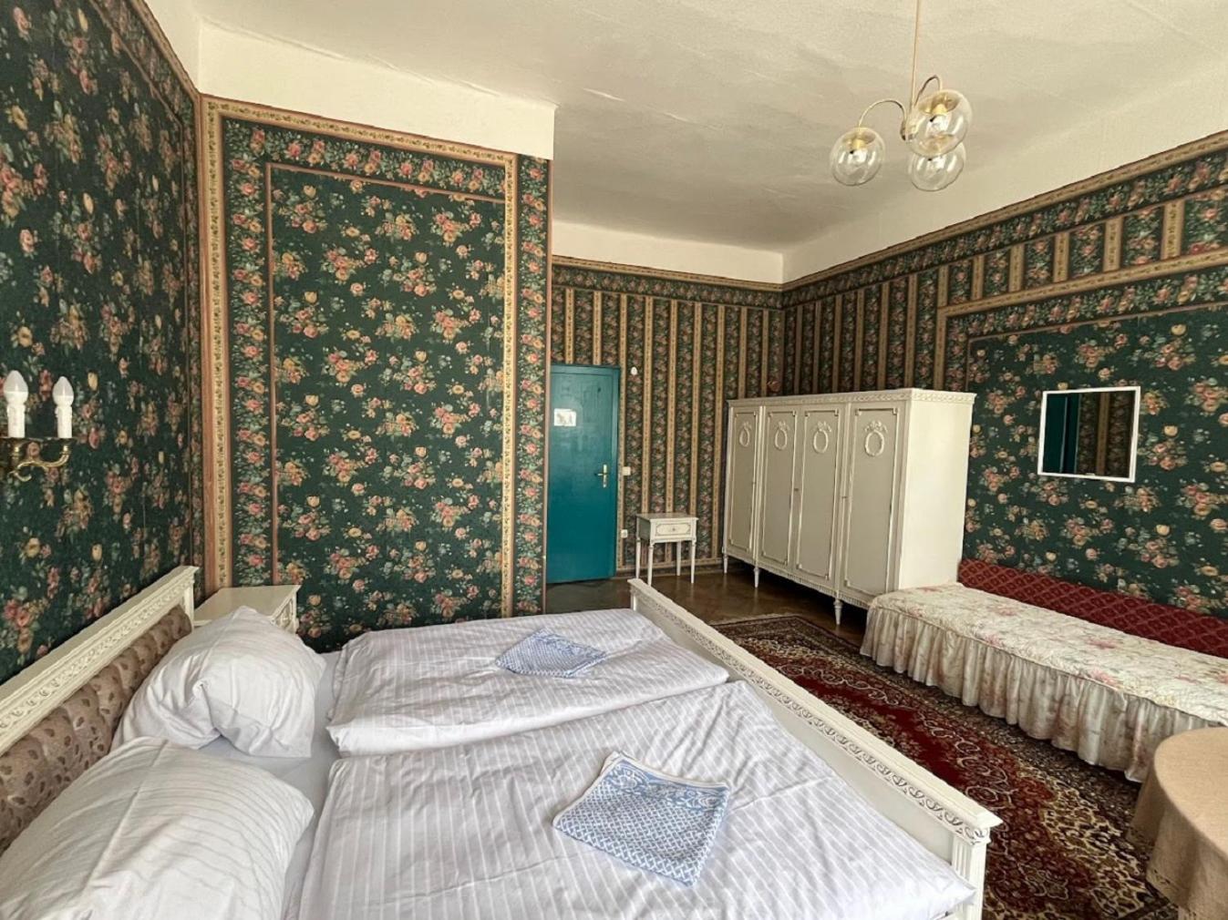 Pension Zamek Rudník Buitenkant foto