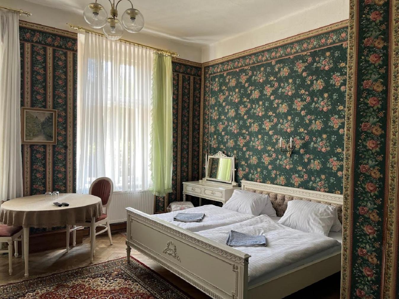 Pension Zamek Rudník Buitenkant foto